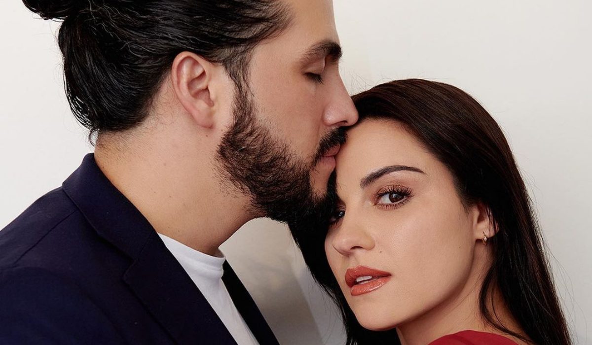 Maite perroni confirma su noviazgo con Andrés Tovar con tiernas fotos