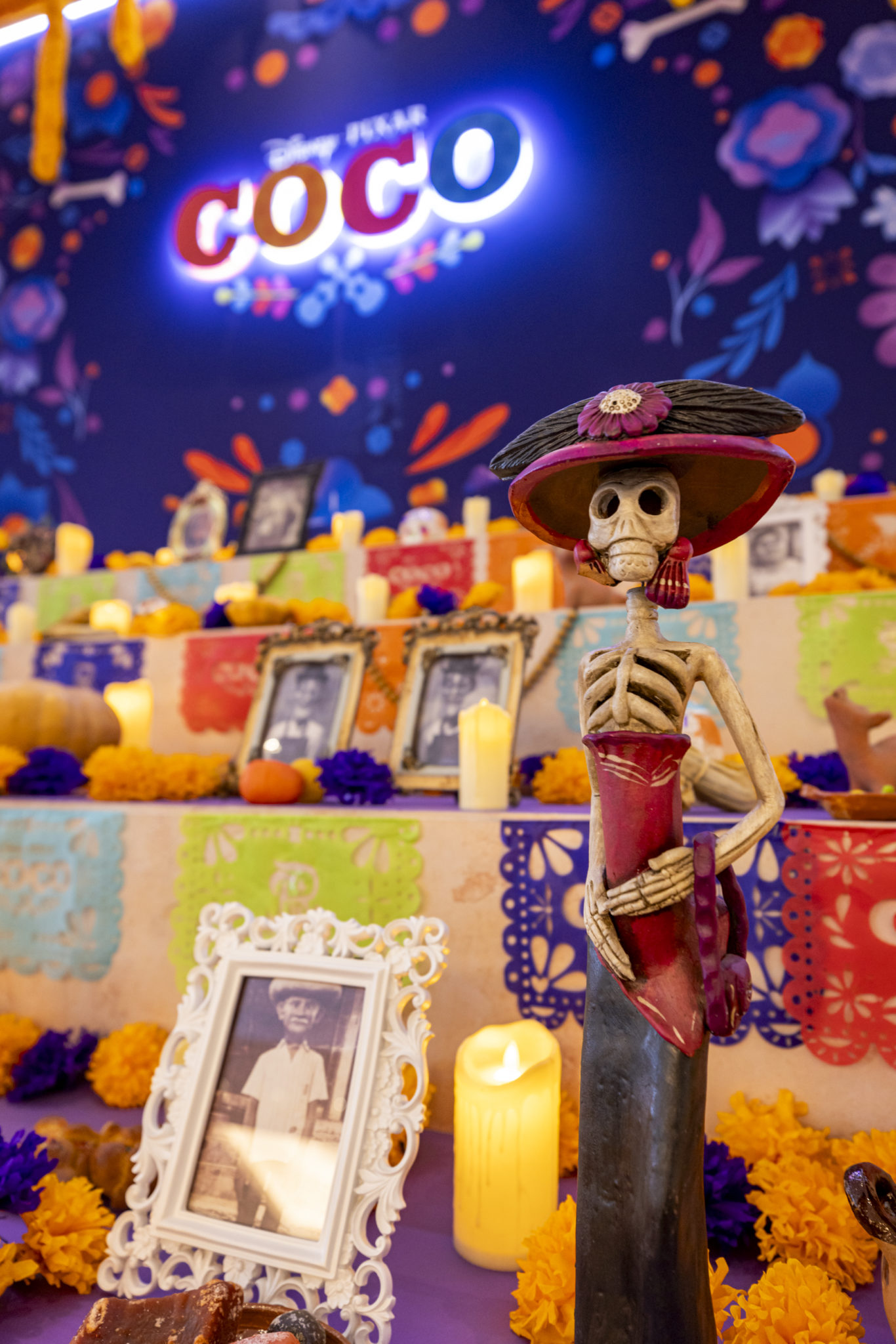 El altar de muertos inspirado en «COCO» de Disney y Pixar llega a The St. Regis Mexico City