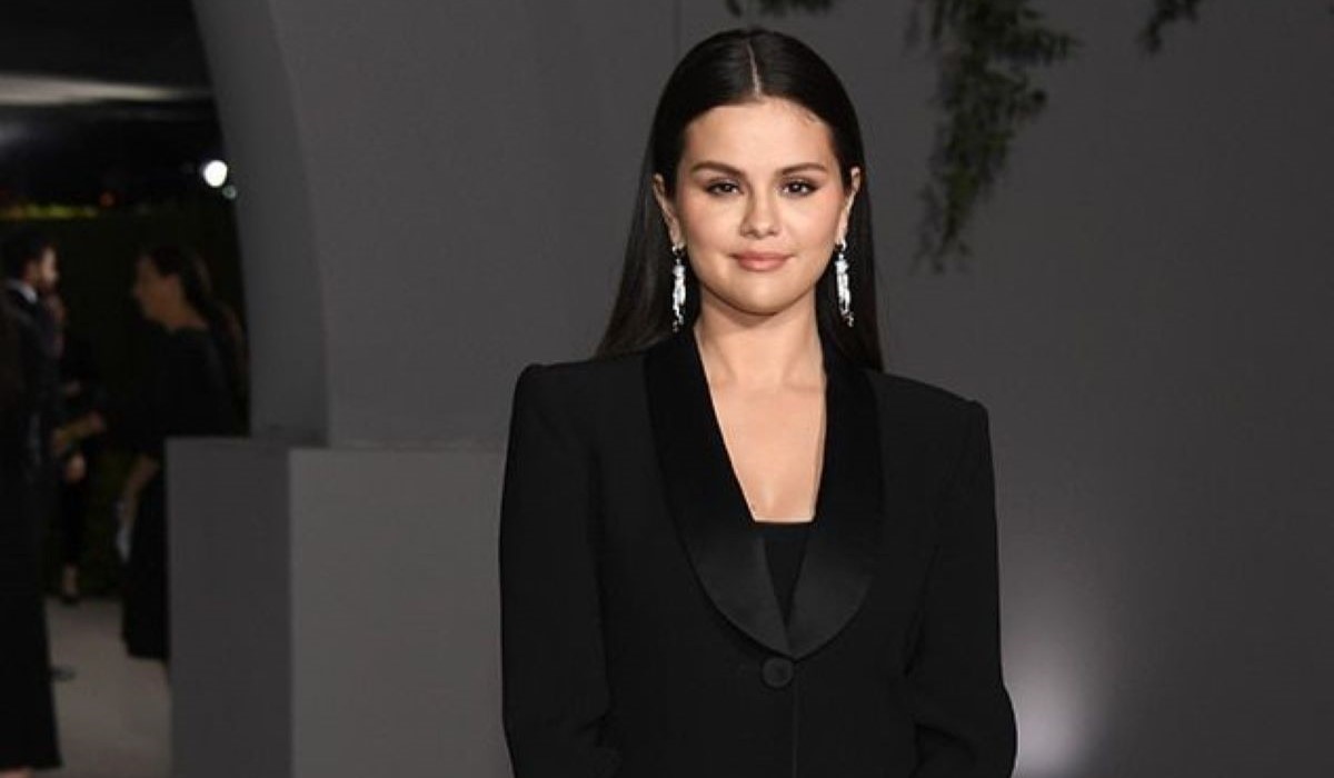 Piden deportar a Selena Gomez de EU por su ascendencia mexicana y ella responde